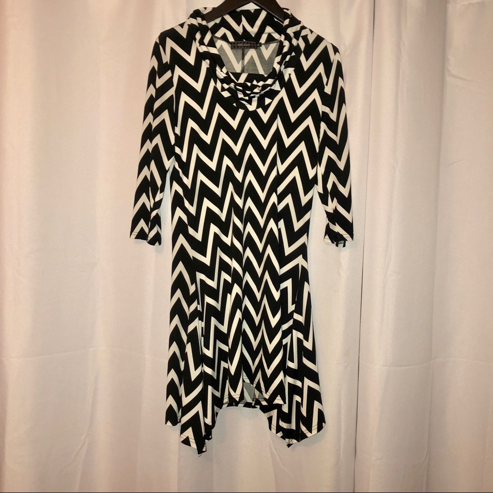 Chevron dress, 3/4 sleeve, cowl neck
